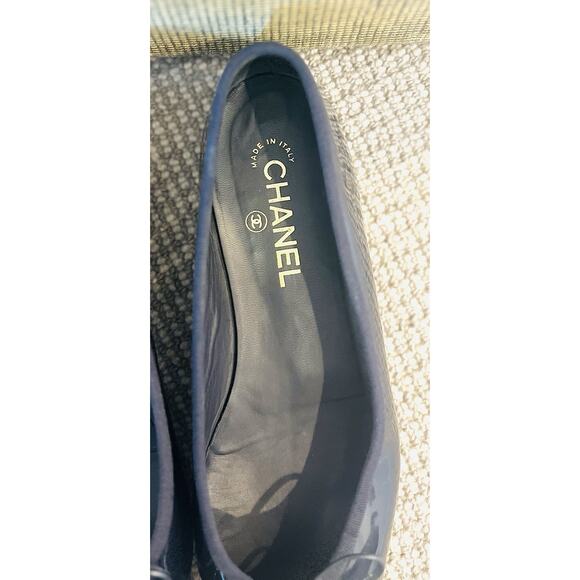 Chanel Patent Leather Blue Ballet Flats - Size 40 - 100% Authentic - Picture 7 of 16